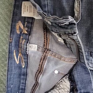 Size 6  Tummyless High Rise Skinny Jeans.insean 30×30